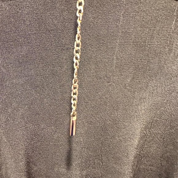 Chico’s Travelers Chain-Detail Olive Color Top Size 4 (XXl 2XL 20) - Picture 5 of 7